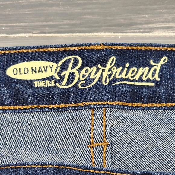 Old Navy Boyfriend Jeans Size 12 Regular Mid Rise - Picture 5 of 9